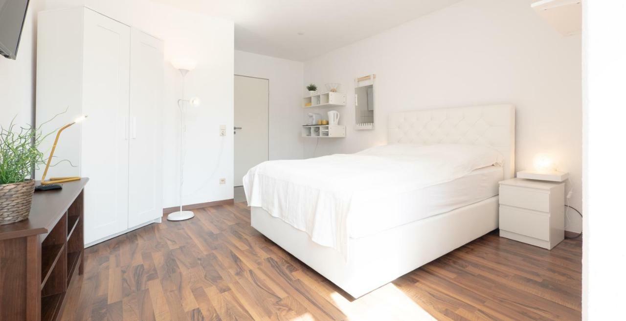 Relax Aachener Boardinghouse Phase 3 Appartamento Esterno foto